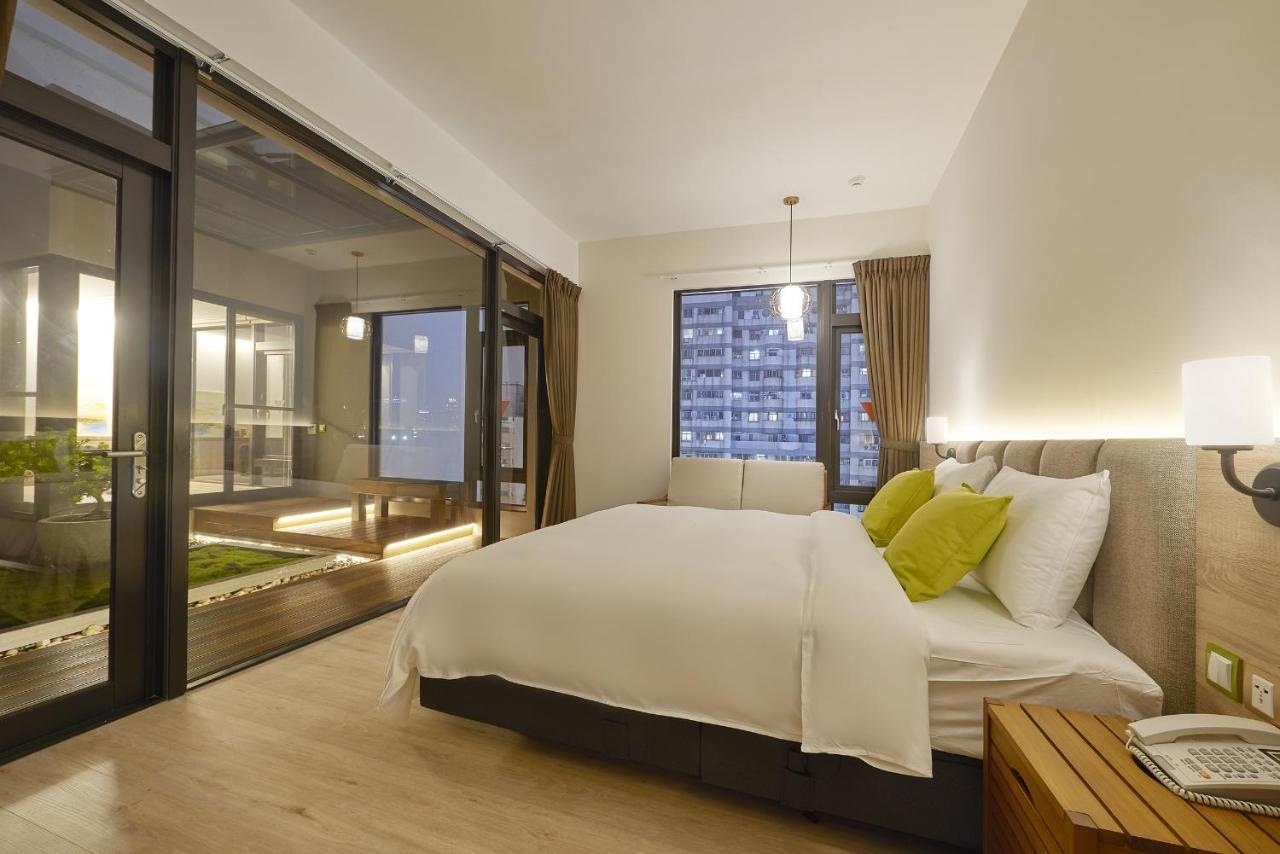 Hotel Z Taizhong Zewnętrze zdjęcie