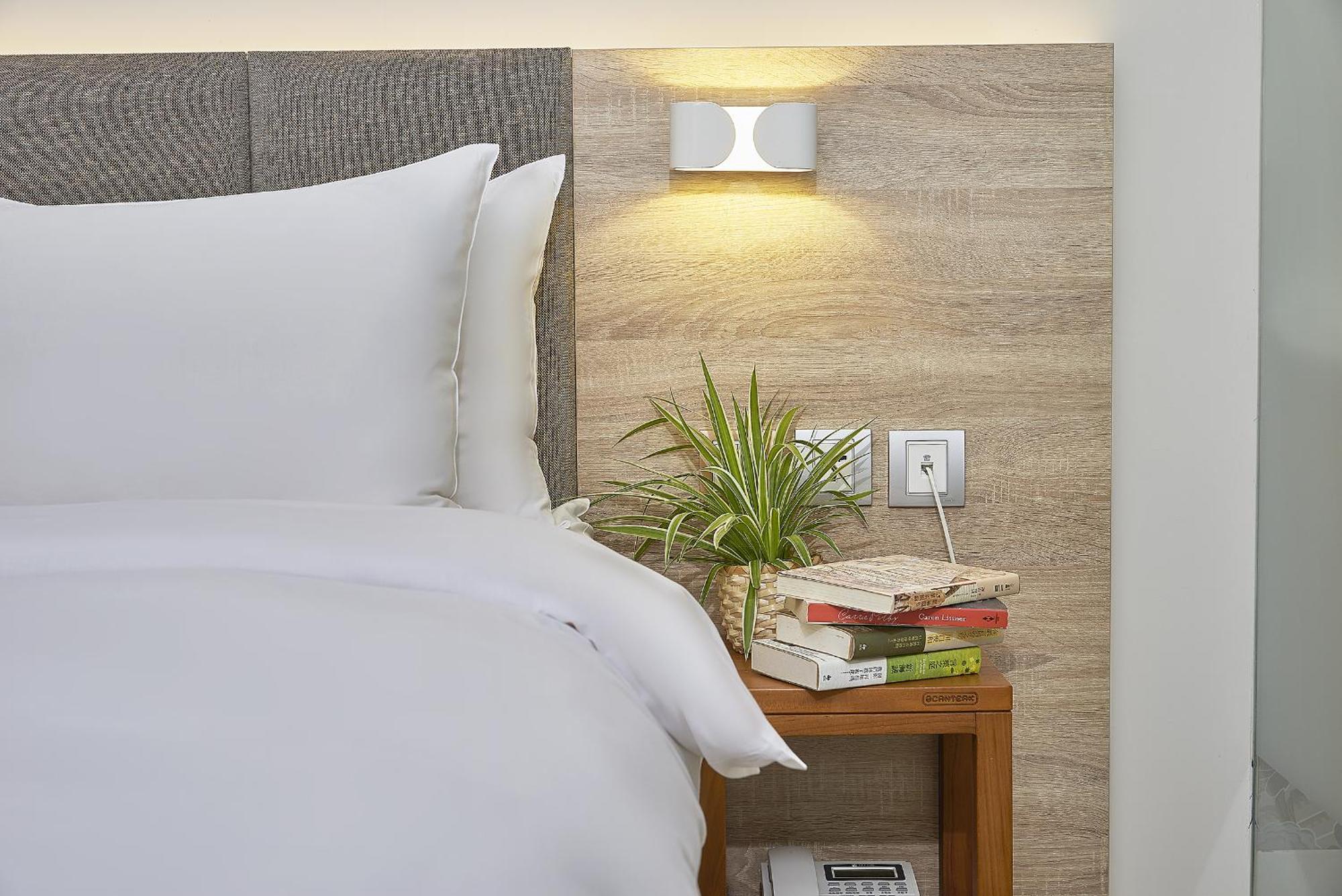 Hotel Z Taizhong Zewnętrze zdjęcie